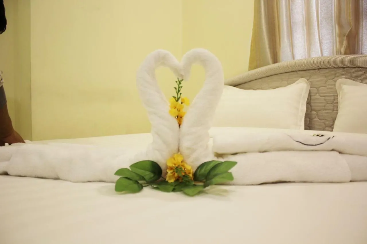 Khaing Shwe Wah Motel ヤンゴン ミャンマー