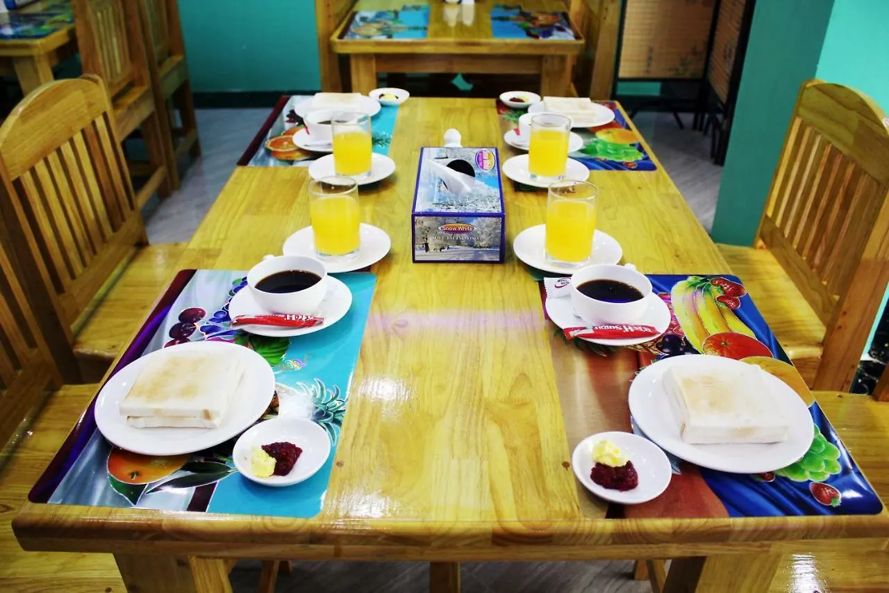 Khaing Shwe Wah Motel ヤンゴン